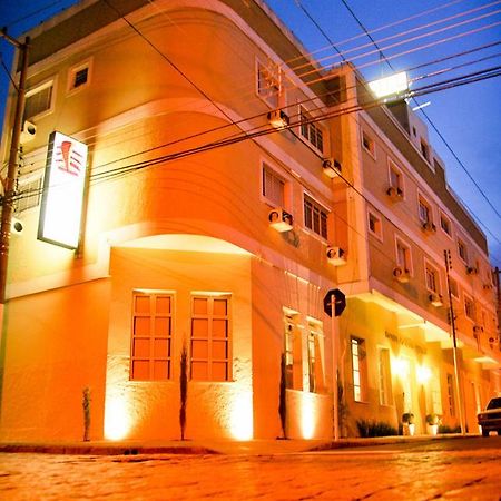 Hotel Castro Mendes กังปินาส ภายนอก รูปภาพ